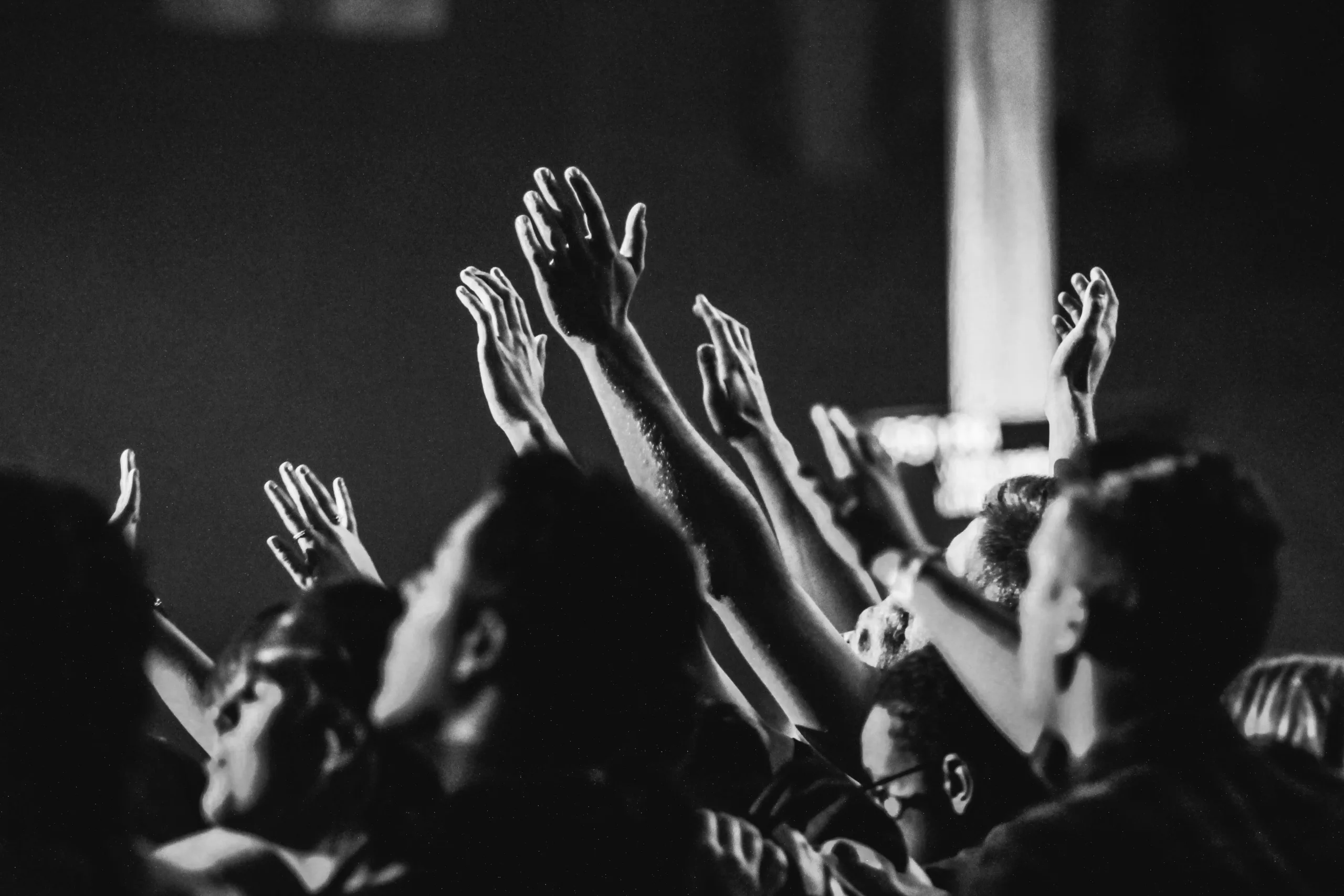 hands up 