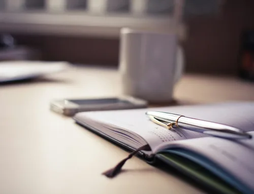 When Does Q4 Start? Business Calendar Guide Fall/Winter 2025